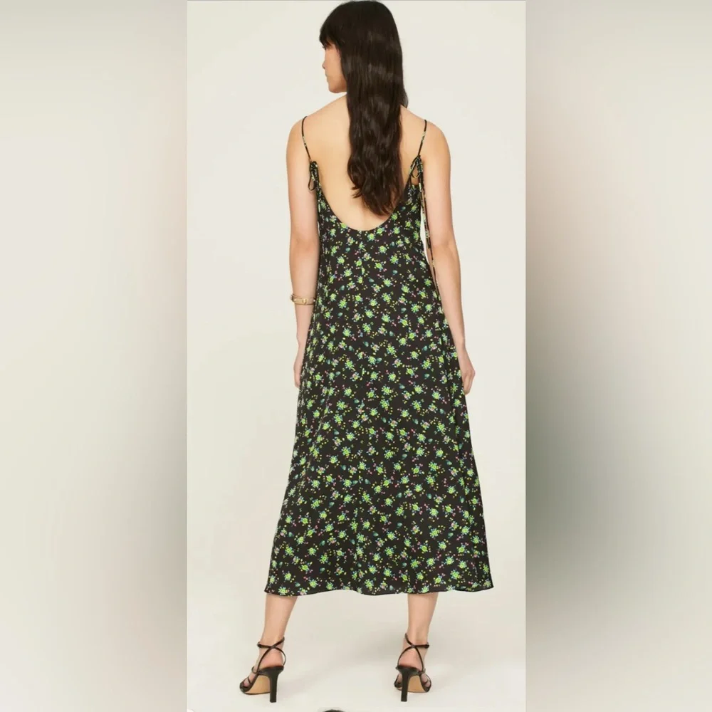 Sandro NWT Paola Dress, Black with Floral Pattern and Ruching Size 10 - Picture 4 of 16